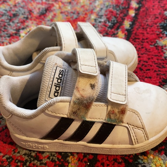 Adidas - Picture 3 of 5